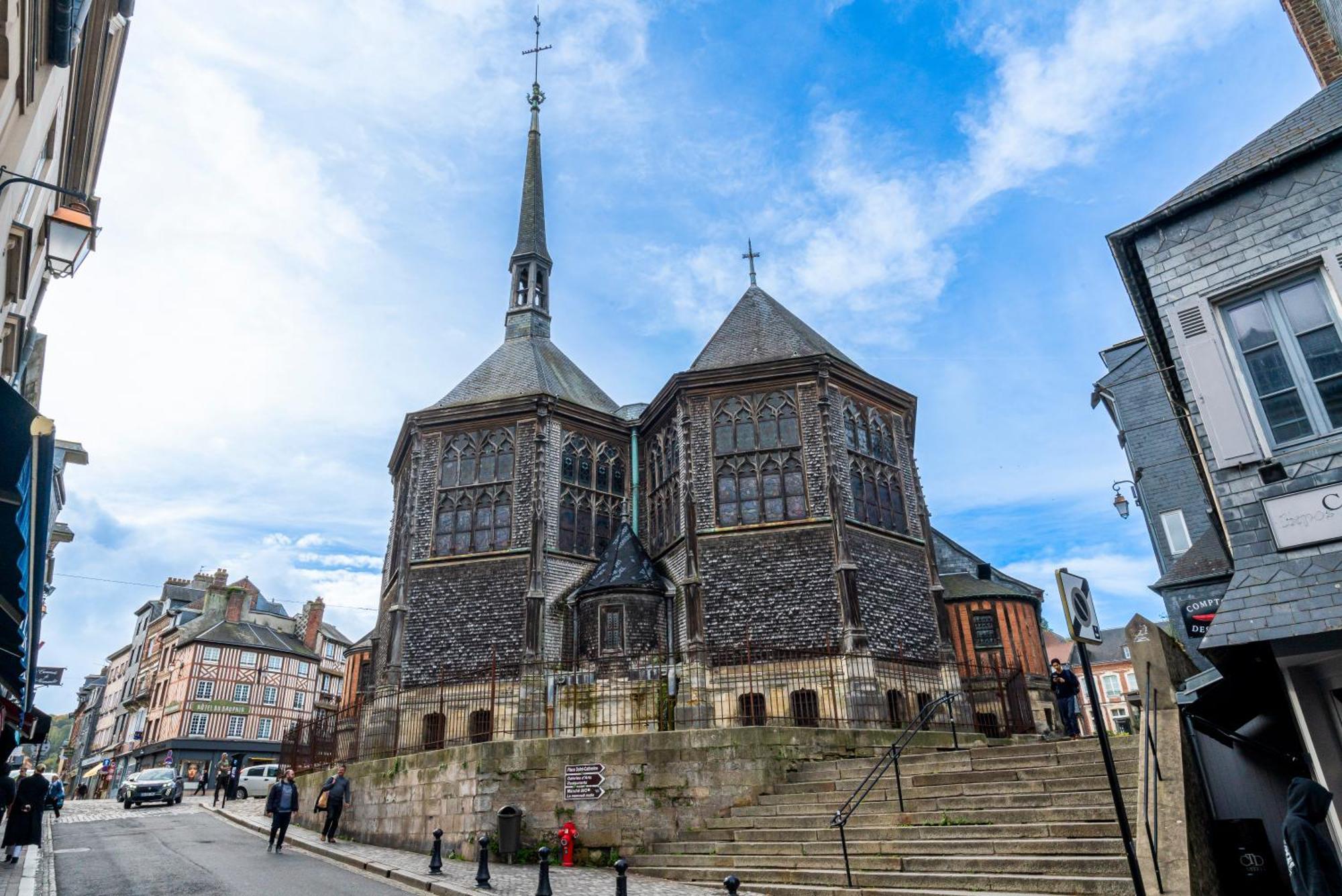 La Mondaine - Idealement Situe, Charme Honfleur Exteriör bild